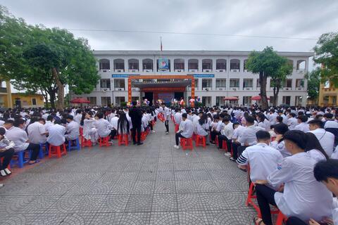 TRƯỜNG THPT PHẠM NGŨ LÃO TỔ CHỨC LỄ TỔNG KẾT NĂM HỌC 2023-2024 - TRI ÂN VÀ TRƯỞNG THÀNH