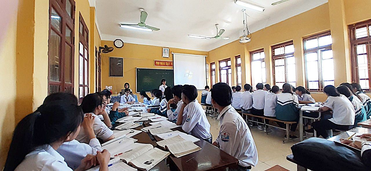 Dạy chuyên đề nhóm Ngữ văn - Tổ Chuyên môn: Văn - Địa